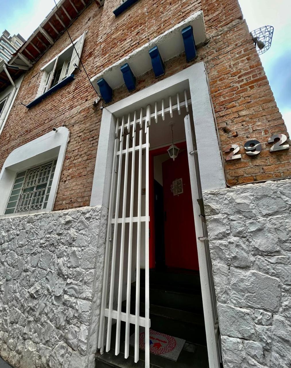 Pousada E Hostel Sao Paulo Comfort - Bairro Pinheiros, Proximo Hospital Das Clinicas E Incor, Oscar Freire, Av Paulista, Allianz, Vila Madalena E Facil Acesso Ao Ibirapuera E Morumbi Eksteriør bilde